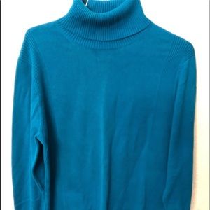 Women’s Turtleneck sweater